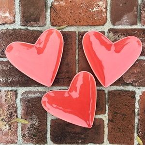 1999 Tammany Devine heart shaped plates.❤️❤️❤️